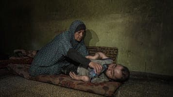 Gaza-City-Displaced-Family